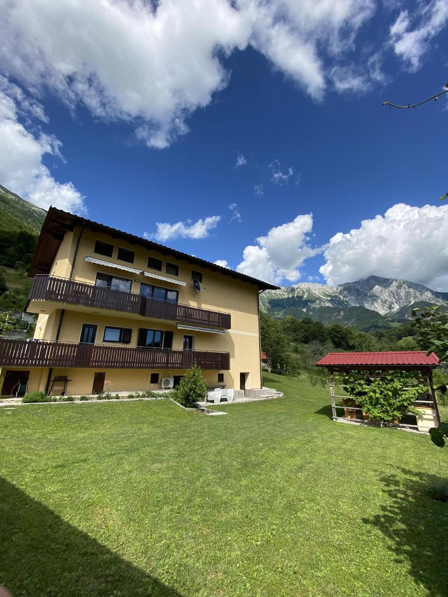 Apartma Logar Kobarid Exterior foto